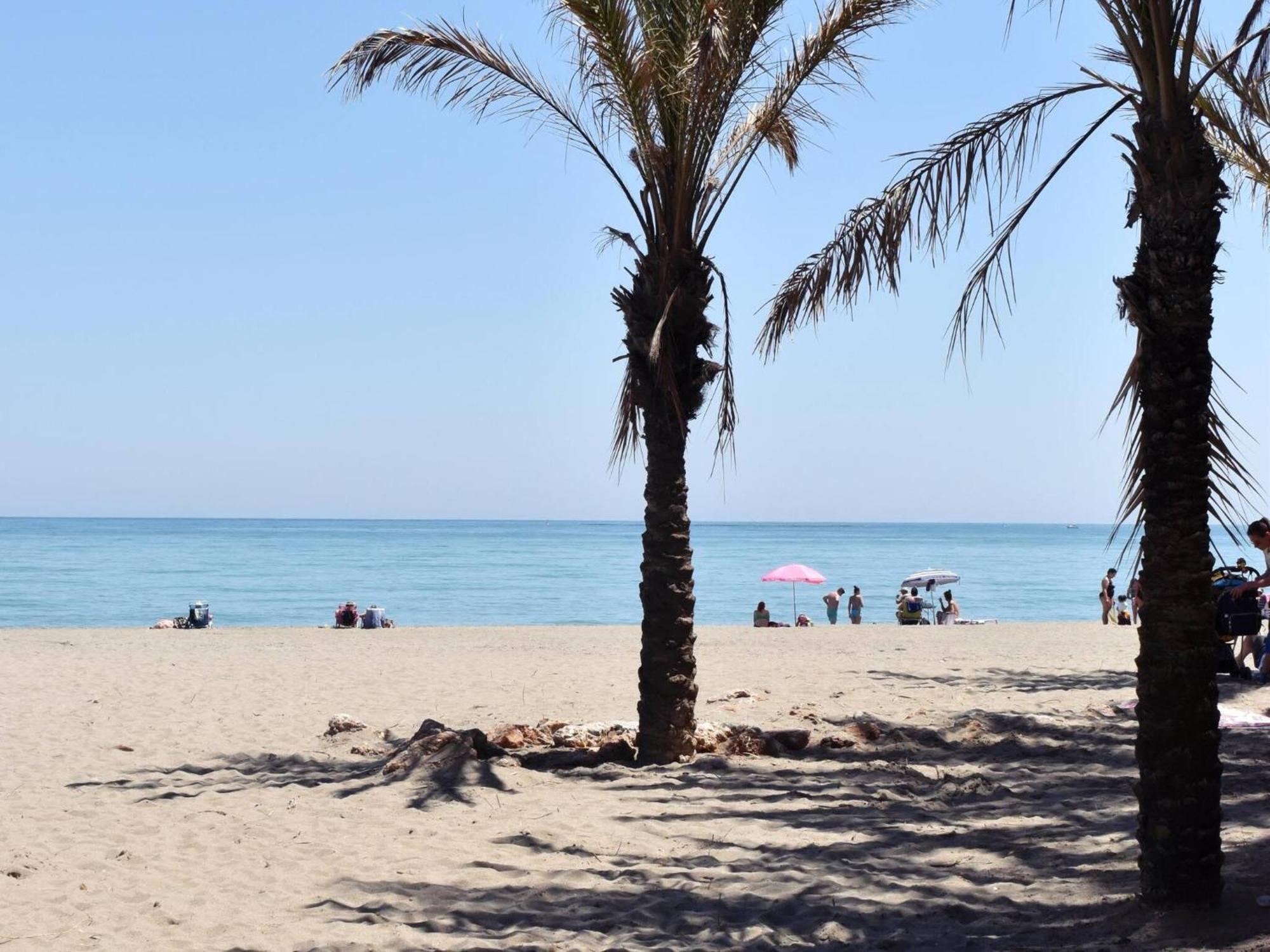 Apartamento Luminoso De 3 A Pie De Playa En